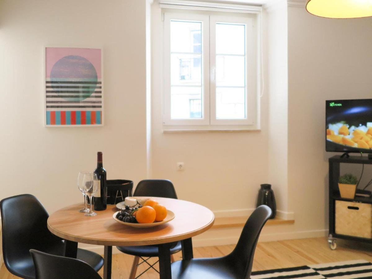 Historic Alfama Apt With Modern Style Lisabona Exterior foto