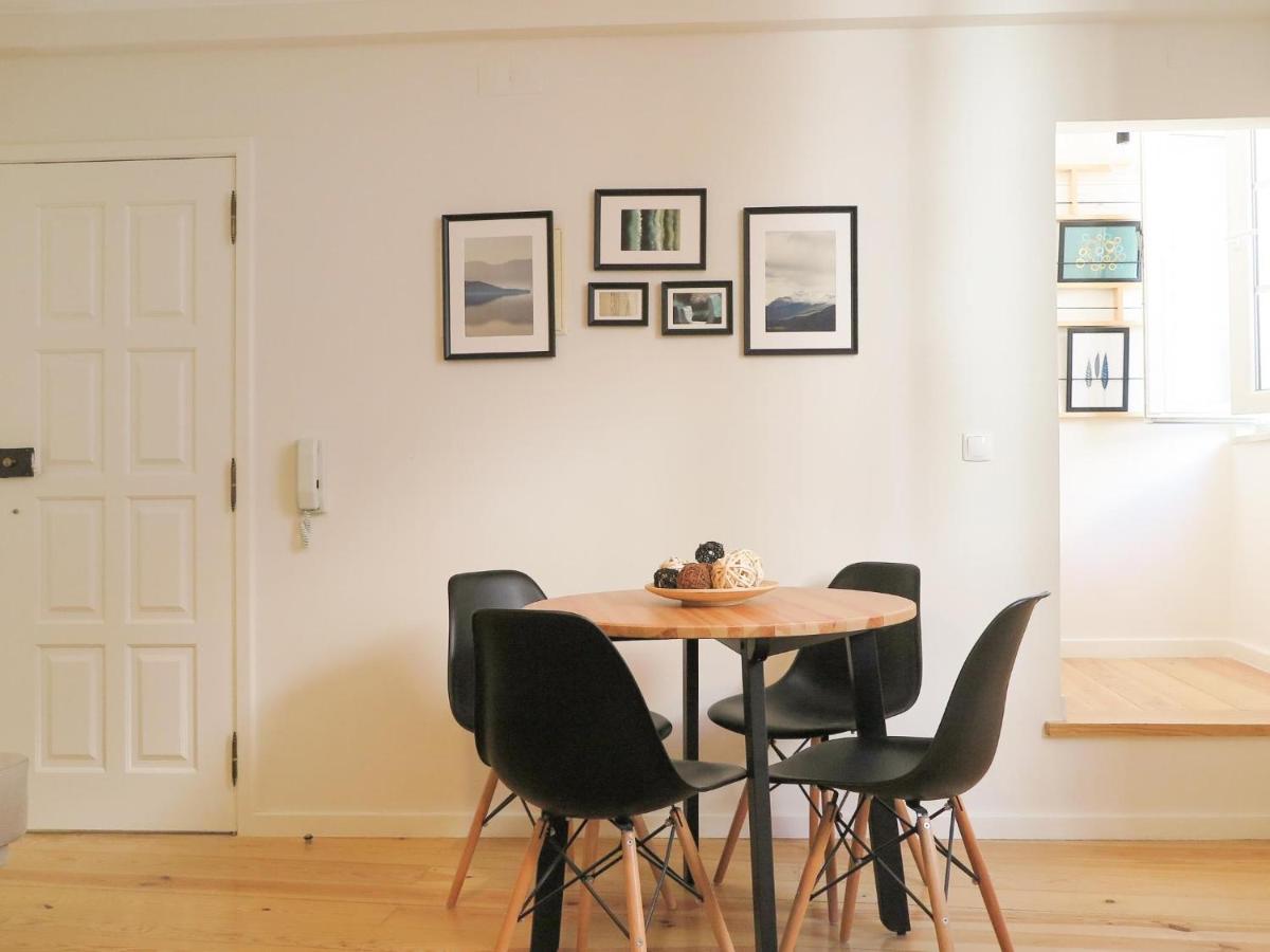 Historic Alfama Apt With Modern Style Lisabona Exterior foto