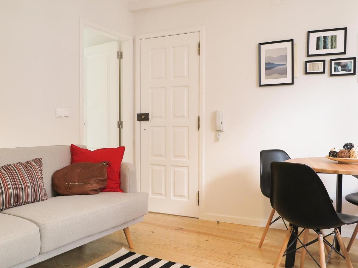 Historic Alfama Apt With Modern Style Lisabona Exterior foto